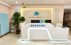 组织“银龄故事会”记实人生履历并出书